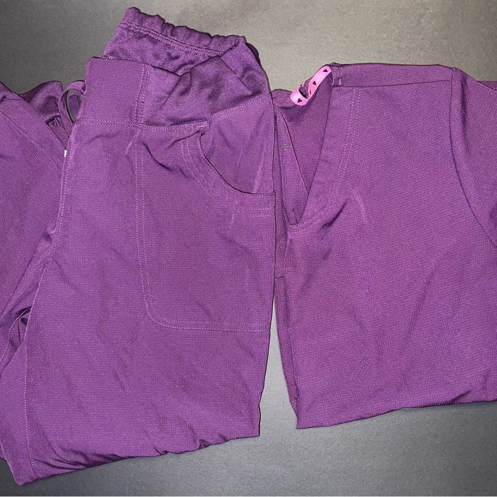 scrub set